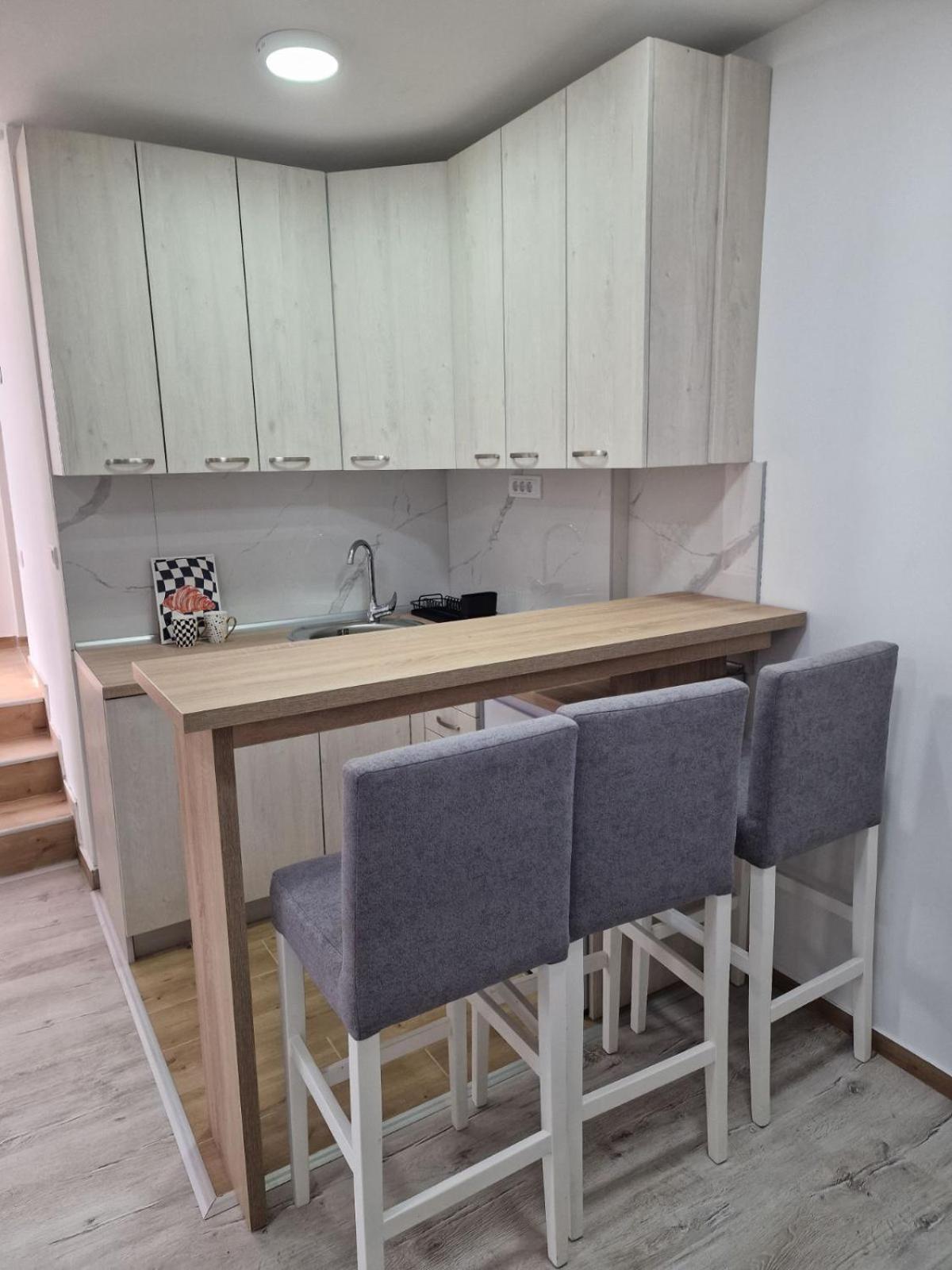 Zed Apartmani Leskovac เลสโควัซ ภายนอก รูปภาพ